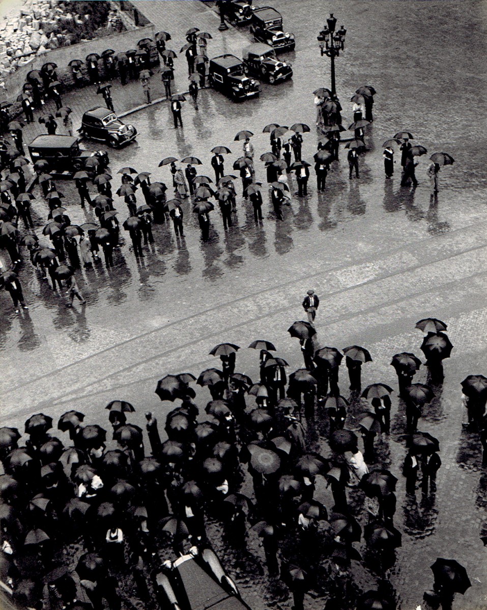 Rally at the CNT headquarters, Barcelona